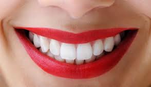 Cosmetic Dentist, Emergency Dentist, Implant Dentist, Veneers, Porcelain veneers, Teeth Whitening, Gum disease, Implant dentures, Dental Bonding
